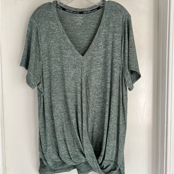 Calvin Klein Sweaters - Calvin Klein Performace Stretch Lightweight Pullover Sweater